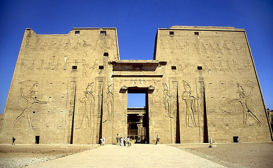 Pylon von Edfu