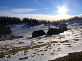 Die Alm beim Sonnenuntergang