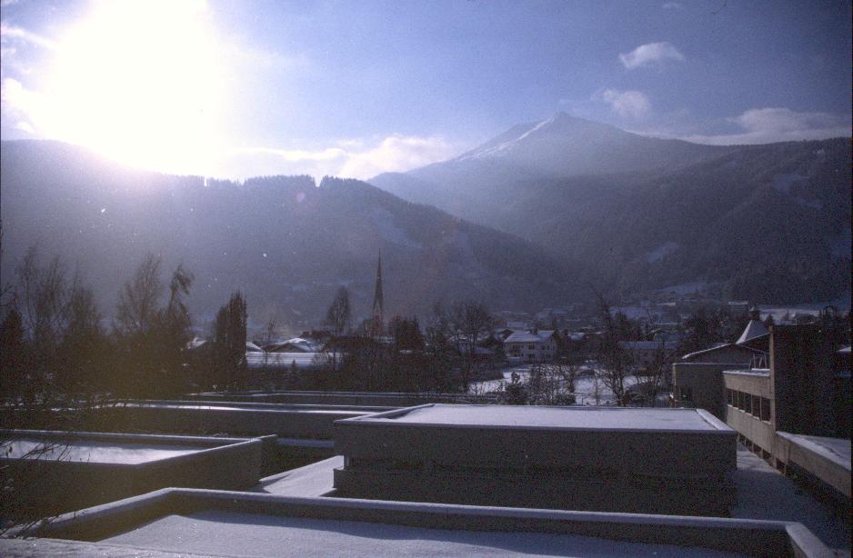 Blick aus dem Meetingraum Richtung Axams Zentrum