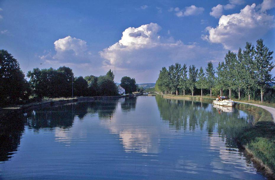 unser Boot am Liegeplatz in der Schleusentreppe
