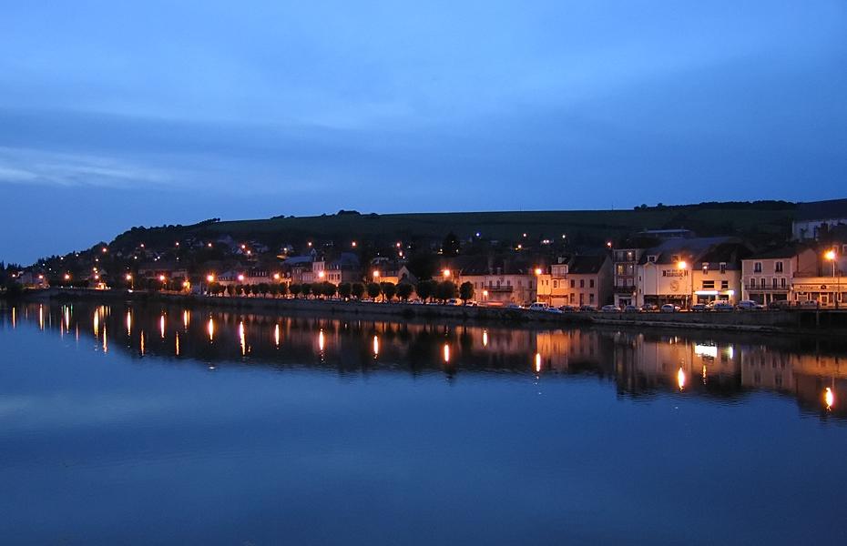 Die Yonne, Joigny