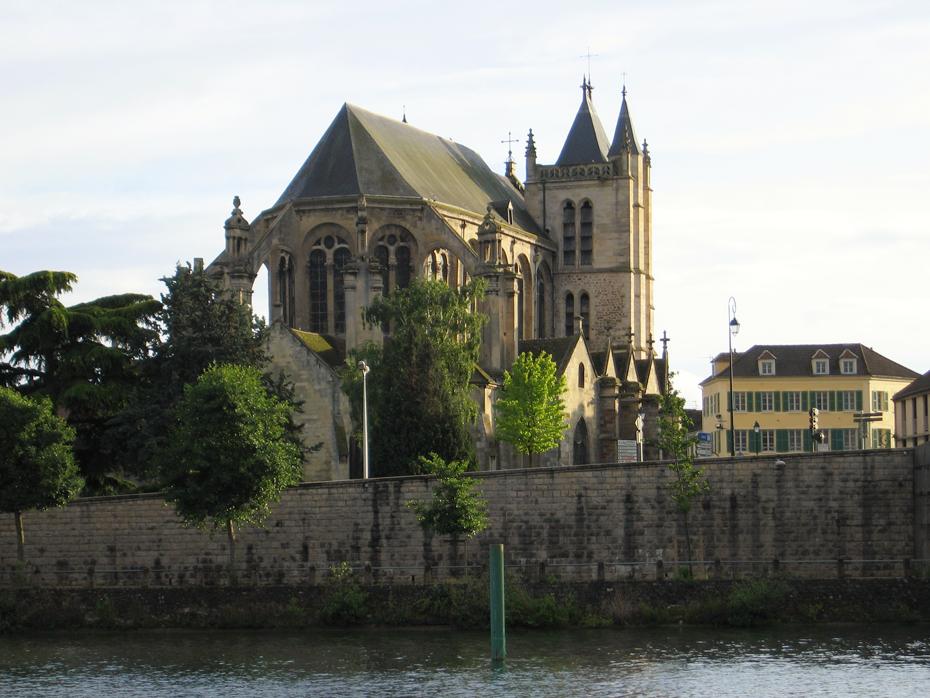 Kirche in Montereau