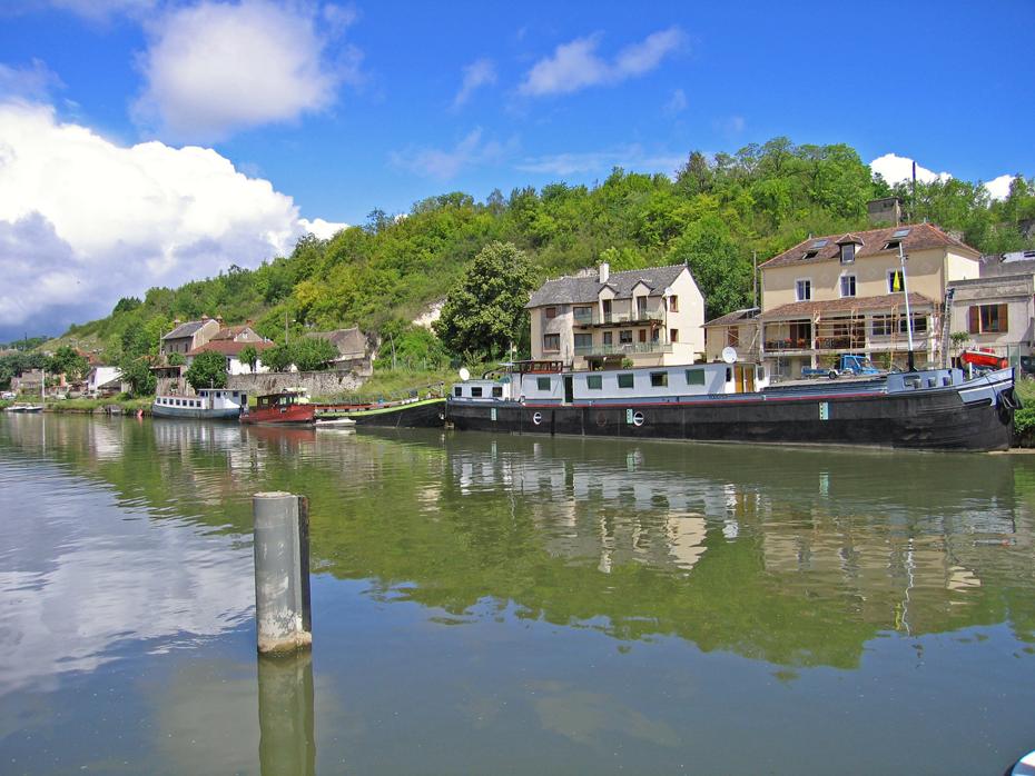 Beginn des Loing Kanals, Moret Sur Loing