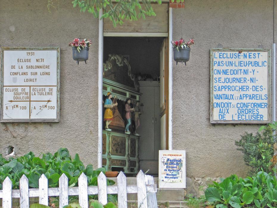 Schleuse mit Drehorgel-Berieselung
