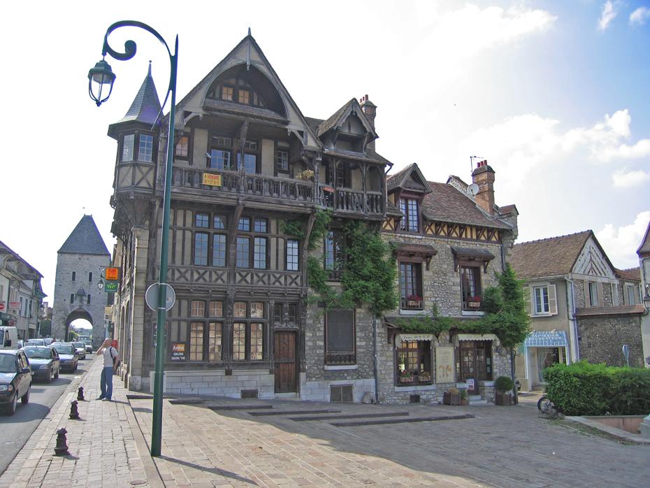 Hauptplatz, Moret-Sur-Loing