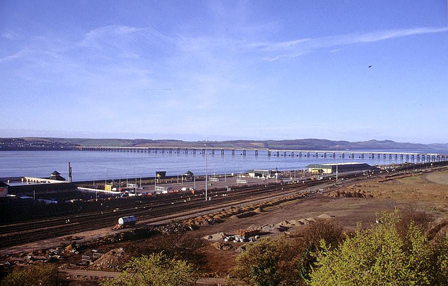 Eisenbahnbrücke über den Tay