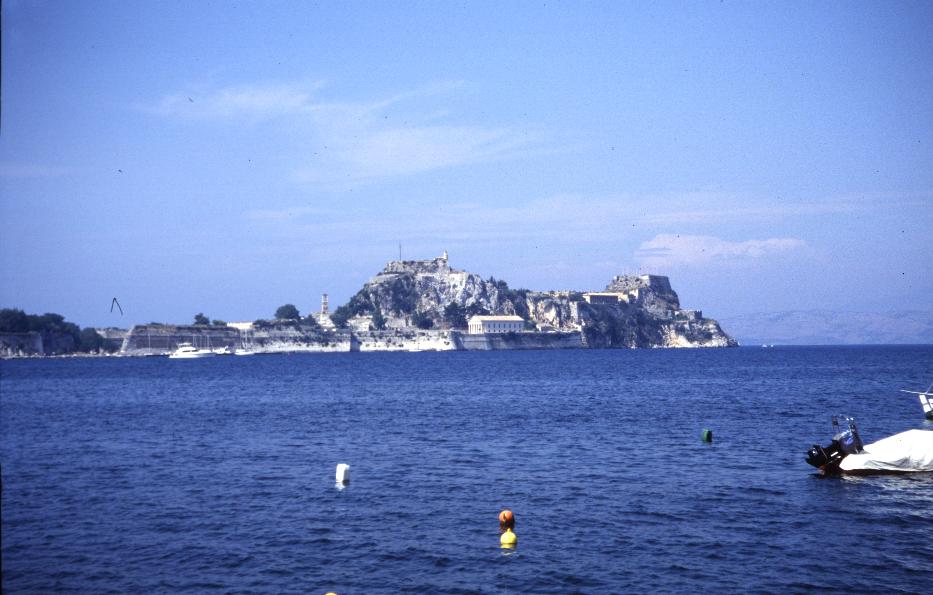 Blick auf Paleo Frourio (alte Burg) in Kerkira