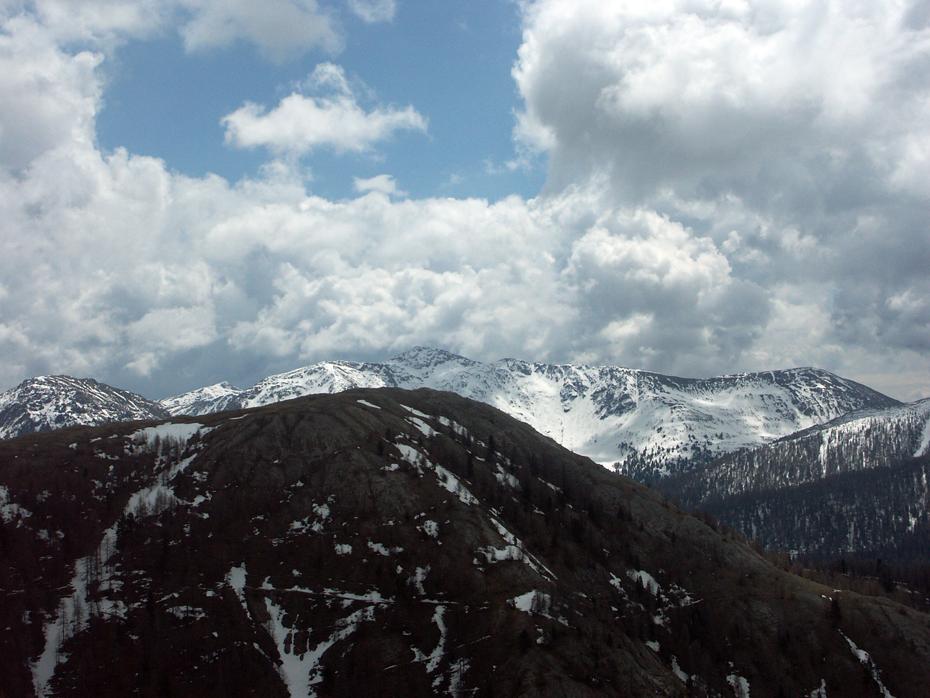 Sonne und Wolken an der Nockalm Panoramastraße
