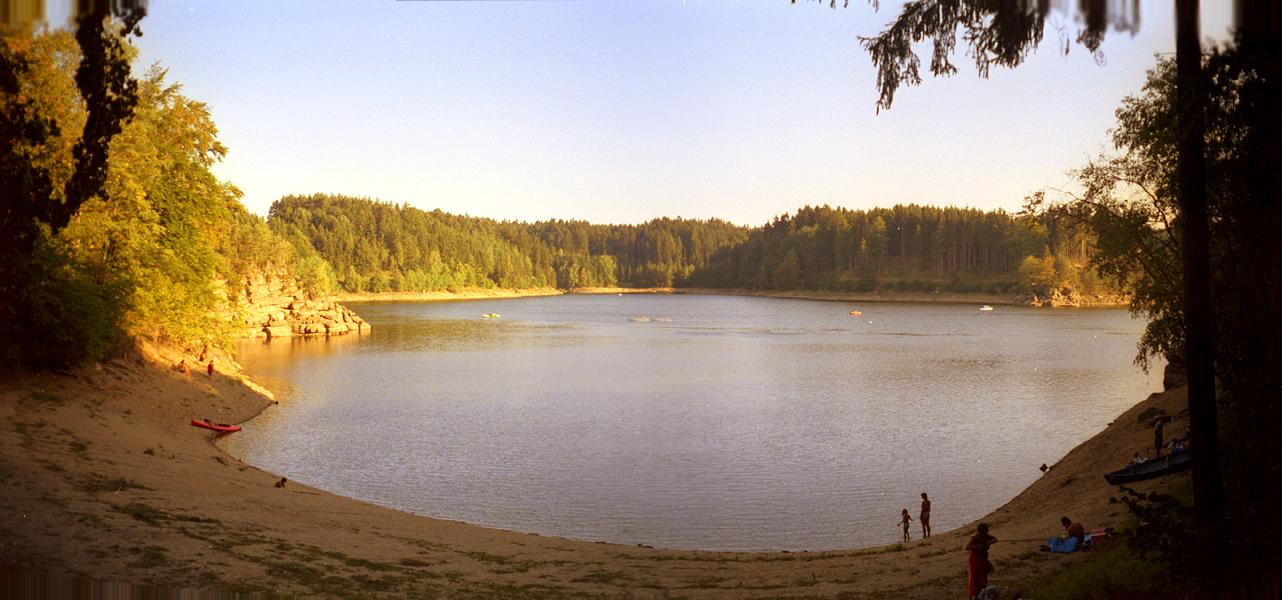 der erholsame, kühle Stausee