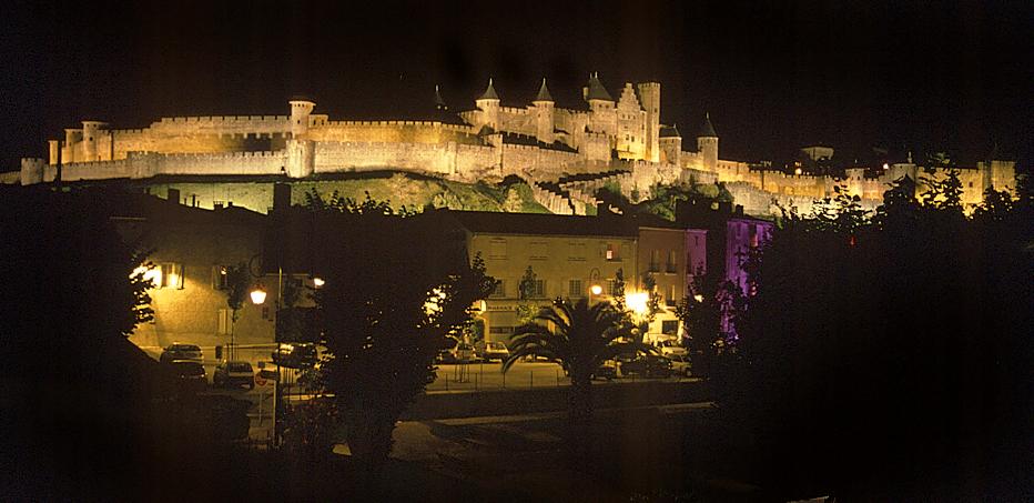 Carcassone bei Nacht