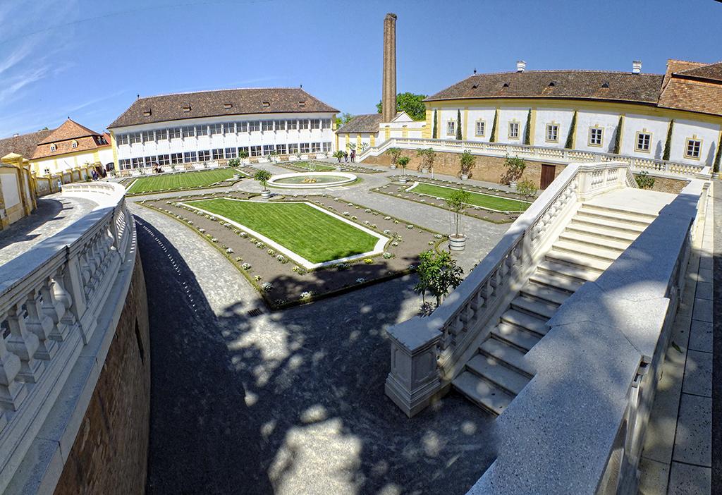 Schloß Hof
