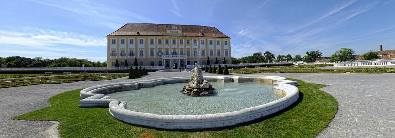 Schloß Hof
