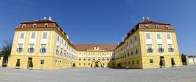 Schloß Hof