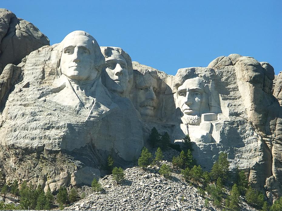 Mt Rushmore NM