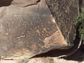 Newspaper Rock (Petrified Forest NP)