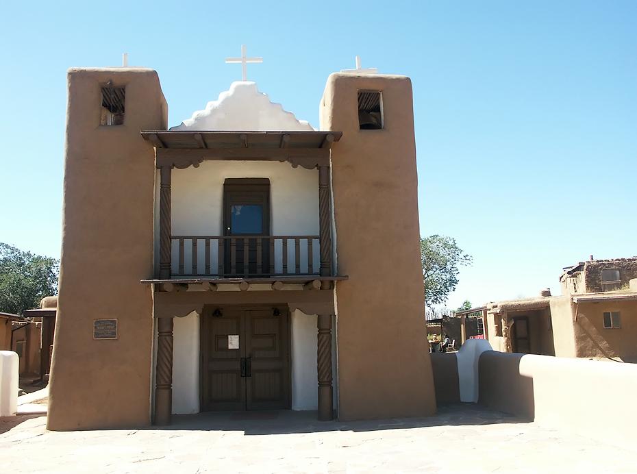 Kirche im Taos Pueblo NHL, NM