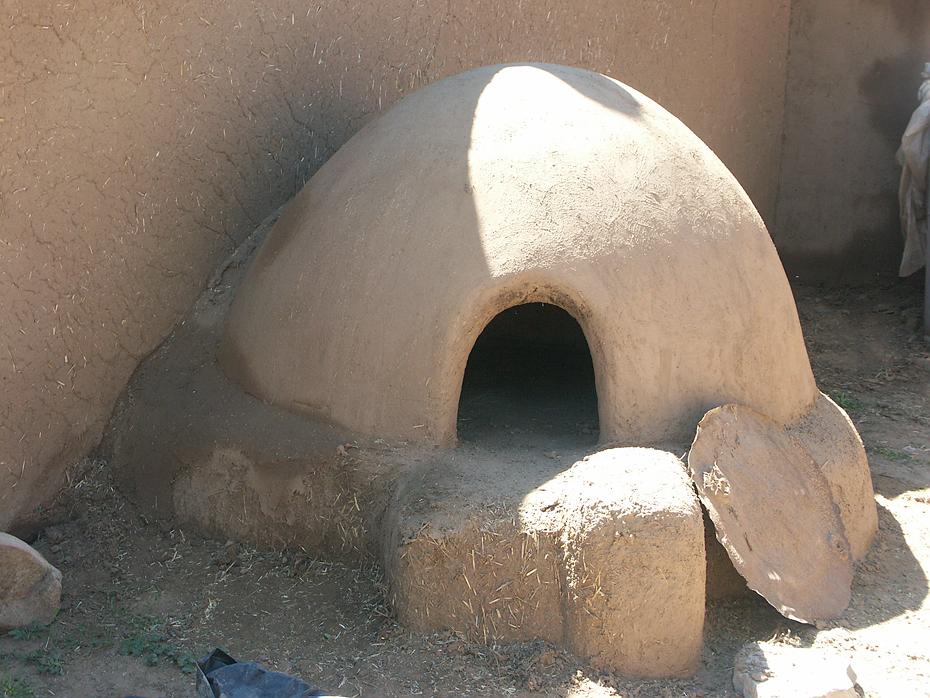 Brotofen im Taos Pueblo NHL, NM