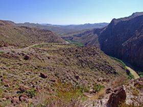 Blick auf den Rio Grande, Hwy 170, TX