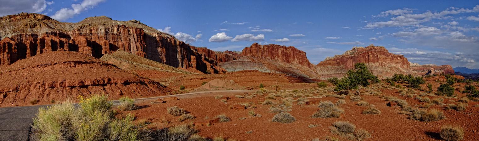 Felswand im Capitol Reef NP, UT