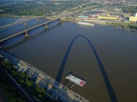 Blick vom Gateway Arch NM, St. Louis, MO