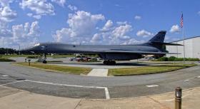 B2 im Museum of Aviation, GA
