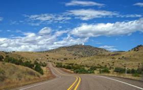 Straße zum McDonald Observatory, TX
