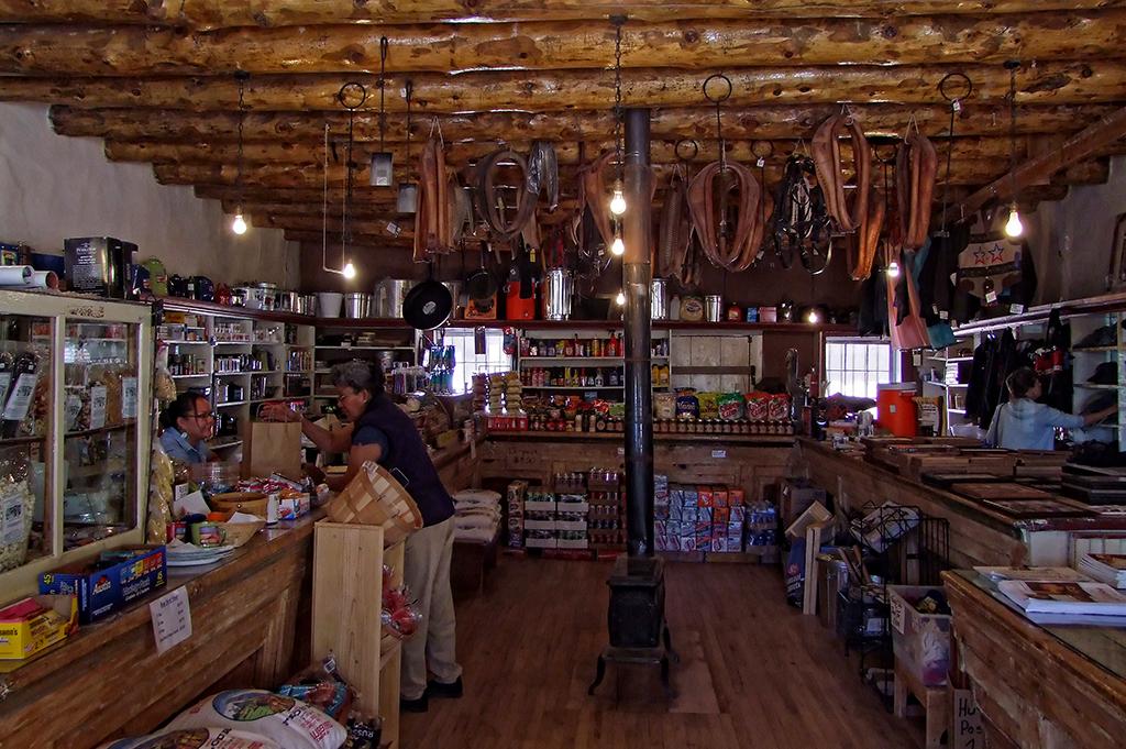 Hubbell Trading Post NHS, AZ