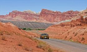 Mustang Cabrio im Capitol Reef NP, UT